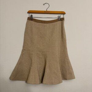 90% wool Banana Republic Beige Light Brown Flair Skirt Womens size 0 extra small